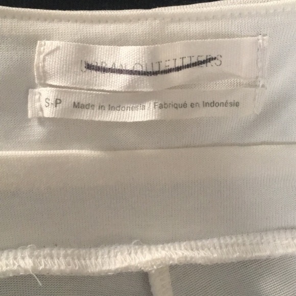 Urban Outfitters White Romper - Picture 3 of 3